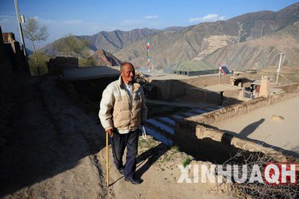 阿哥金巴:党员就是要把好处让给群众
