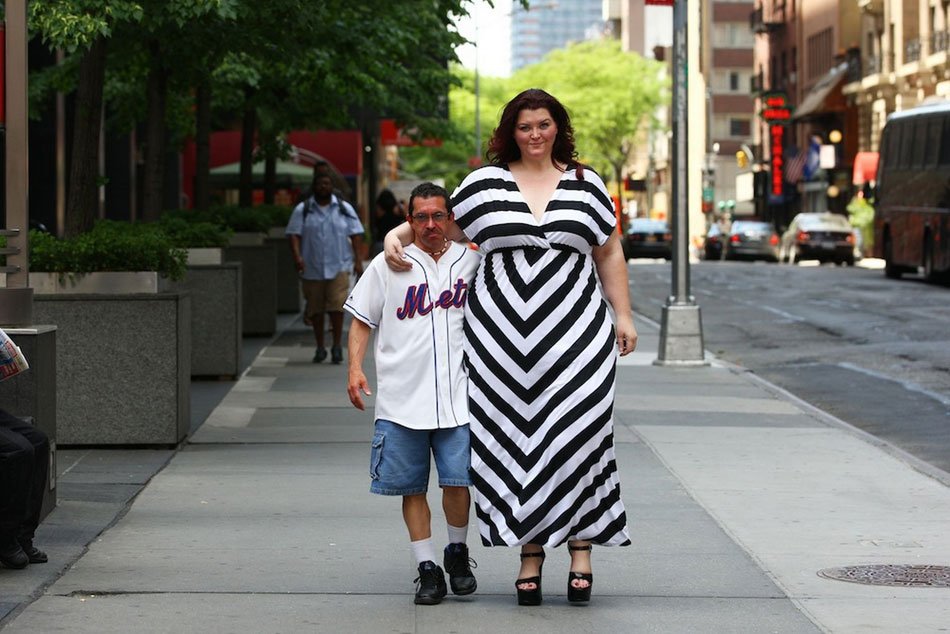 美大块头女模自封 自然<em>女神</em> 彪悍身形让<em>男人</em>毫