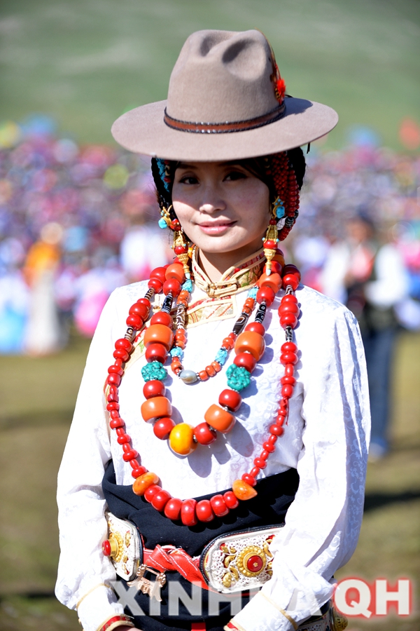 艺术节上的<em>康巴美女</em>