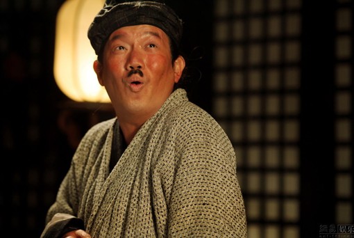 传杜汶泽等三人遭封杀为期1年  何韵诗经纪人 称