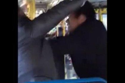 谁让瓜子<em>哥</em>梳妆<em>妹</em>道德碎了一地