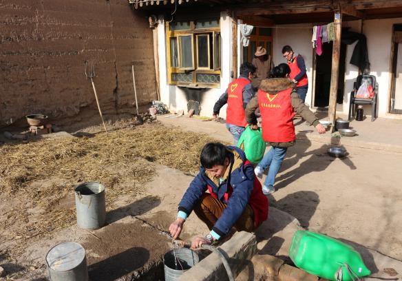 贴心保姆,敬老助老 -敬老助老系列活动帮空巢