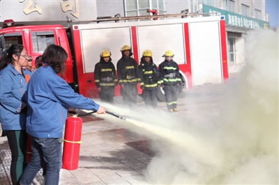 海西供电公司举办消防知识培训及应急演练