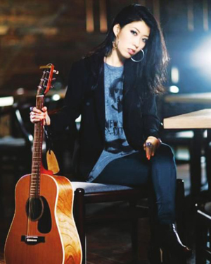 微博爆料:曲婉婷承认与相差18岁的高富帅相恋