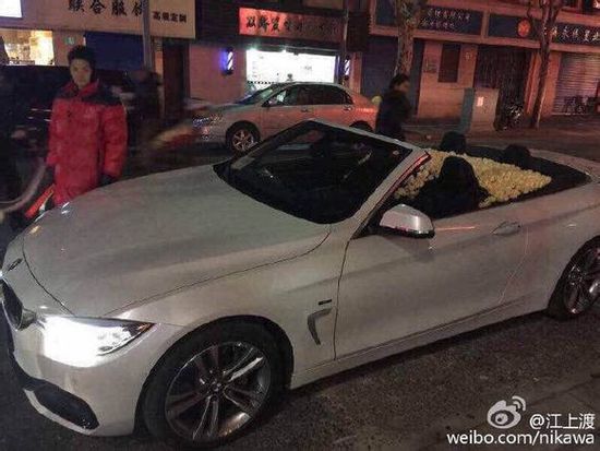 上海：男男求婚现场