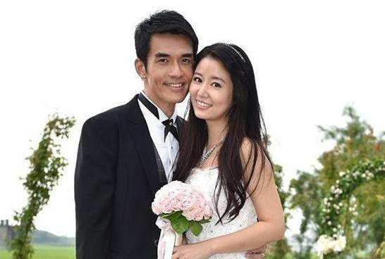 林心如与李东学领证结婚?林心如十大绯闻情史回顾
