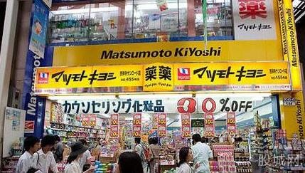 国人春节日本扫货榜 药妆药品被火爆抢购
