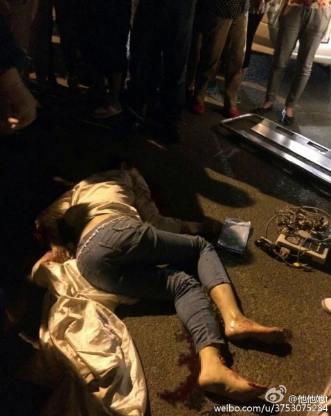 组图:河南宝马司机撞死女子 死者孩子目睹全过