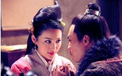 男子刺死50岁情敌 <em>父女乱伦</em> 姐妹换夫 盘点全球