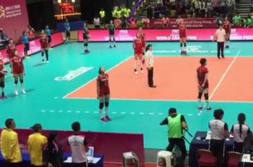 <em>女排</em>姑娘们好样的!行注目礼<em>视频</em>曝光细节看得