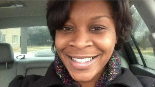 美国黑人女子死于囚室 警方否认编辑逮捕视频