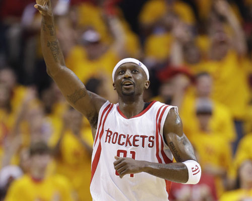 特里同意与火箭续约一年 喷气机将继续辅佐哈