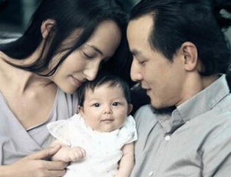 <em>吴彦祖罕见晒爱女</em>游泳照 Raven样子十分可爱(