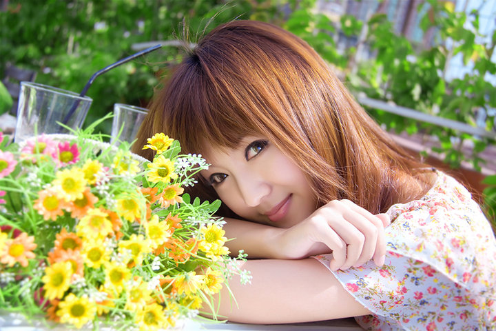 惊人!女孩娃娃脸不长个 25年未来例假 检查竟然