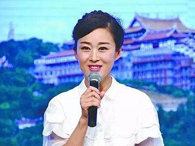 美女 主播被公公砍伤 身亡 网友:一家人有啥不能