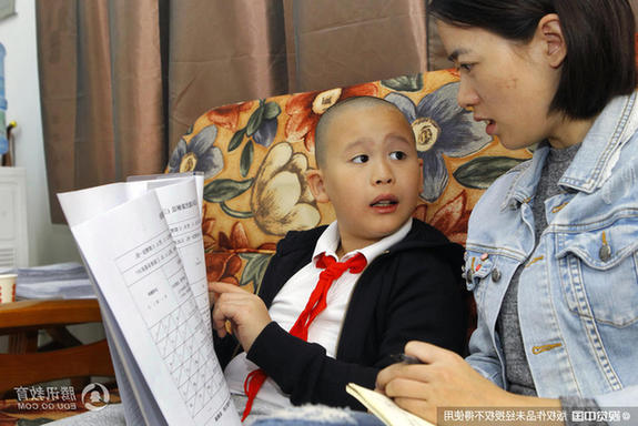 组图: 8岁男孩智商146  喜欢游戏太聪明让老师不