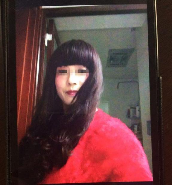 熟女开房自拍_妈妈睡觉的样子_床上情侣拥抱照片