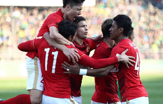 恒大铸就五连冠伟业 加冕中超史上最强霸主