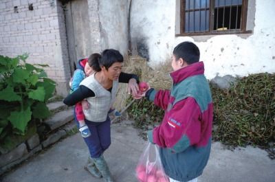 重庆男子患假两性畸形:不敢喜欢女孩 不敢去厕