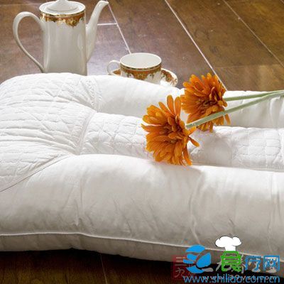 预防颈椎病 一个动作让颈椎病去无踪