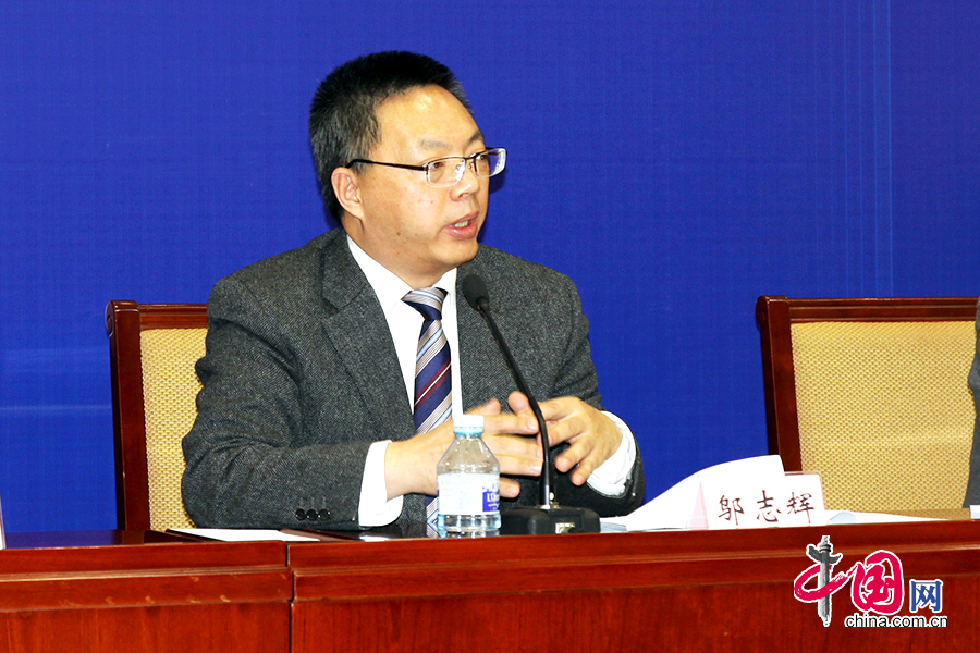 教育部:教师队伍改革 重师德为评比标准