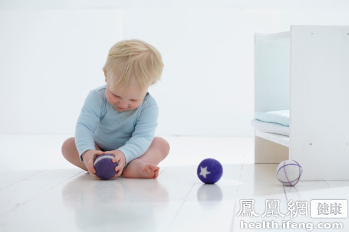 大妈催女儿生娃语言犀利可爱:再不生就绝经了