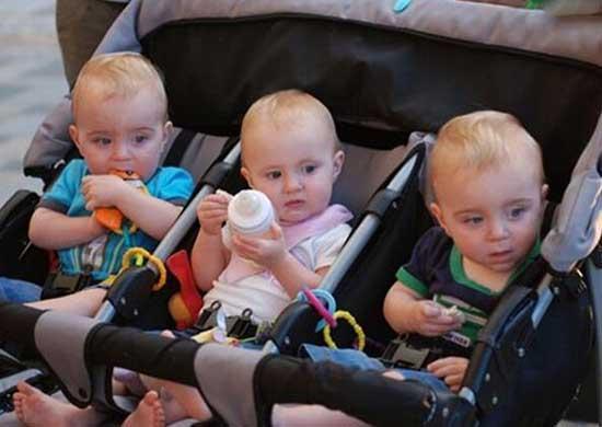 夫妻二胎超生罚款? 二胎是个三胞胎 4个男孩怎