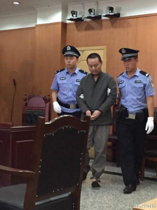 男子假冒军人骗财骗色 演技浮夸堪称影帝