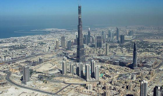 武汉开通直飞迪拜航班 网友:打飞的去捡垃圾