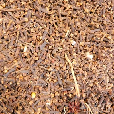 防风的作用与功能主治 1117781696_14528158418671n.jpg