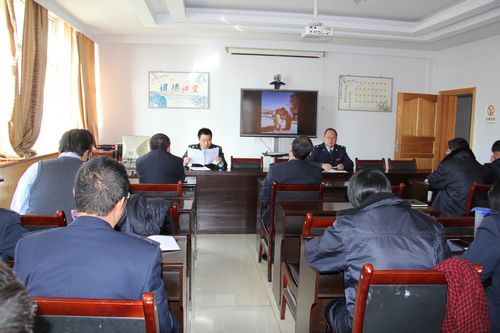 同德县国家税务局 学习传达国税系统三级以下