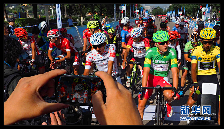 2015环青海湖国际公路自行车赛天佑德青稞酒