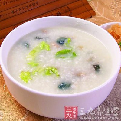 日常养生 中医美容法让女性熬夜不伤身