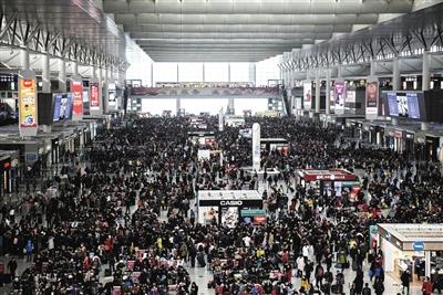 三问高铁票价由铁总自行定价:票价会否失去监