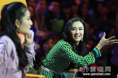 张柏芝抢谢娜饭碗节目现场尺度大开 化身毒舌