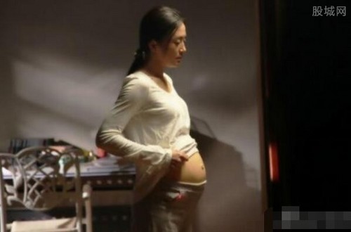 内地 夫妇赴日找代孕  以孤儿领养方式团圆