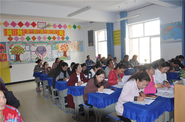 黄南州同仁县开展毒品预防教育师资培训