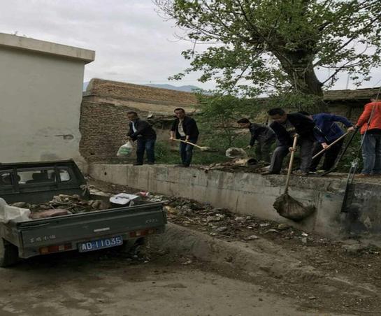 清洁古城家园 美化人文环境