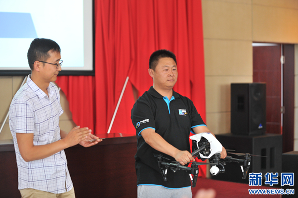 环湖赛大片哪里看?新华网无人机获独家授权