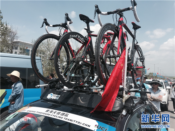 青海天佑德车队车迷:感动伴你们常在