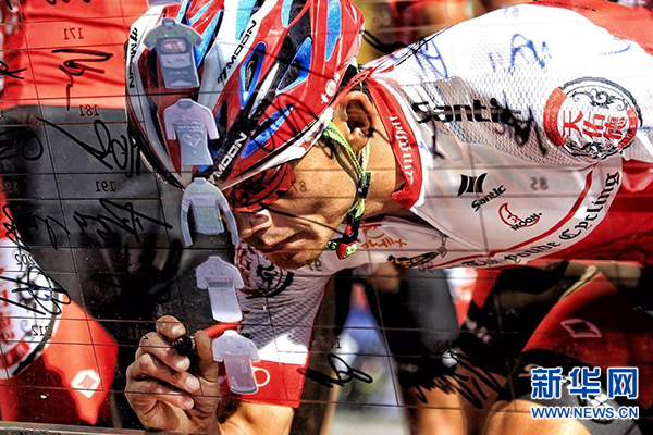 享誉第十六届环湖赛 青海天佑德车队带来太多