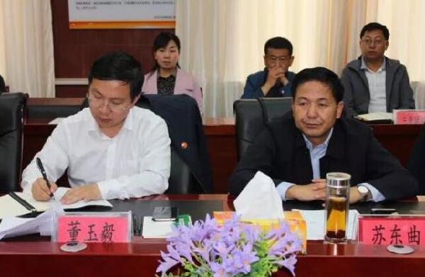 沂市罗庄区党政考察团赴海晏县对接考察扶贫结