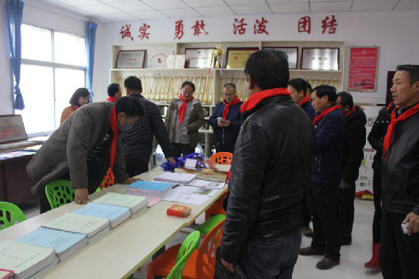 春风化雨 德育先行 总结经验 面向未来 --同仁县