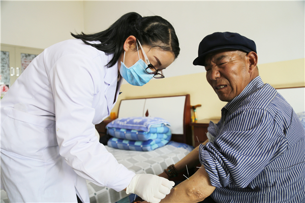 西宁市第一医疗集团召开2017年度工作总结暨