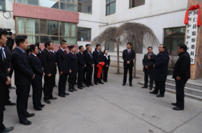 同仁县监察委员会正式挂牌成立