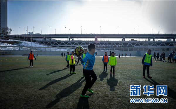 西宁市足球青训中心 放飞孩子们的足球梦