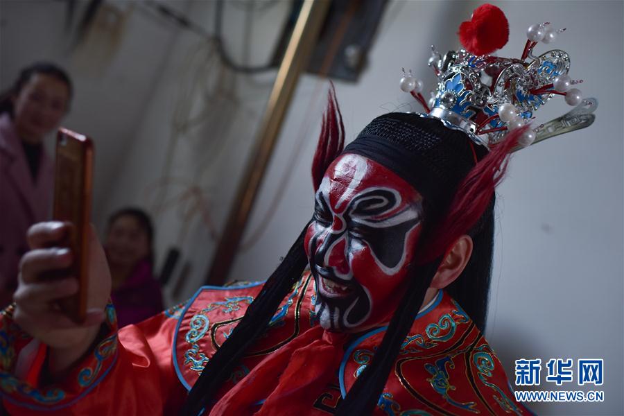 用手机直播推广秦腔艺术