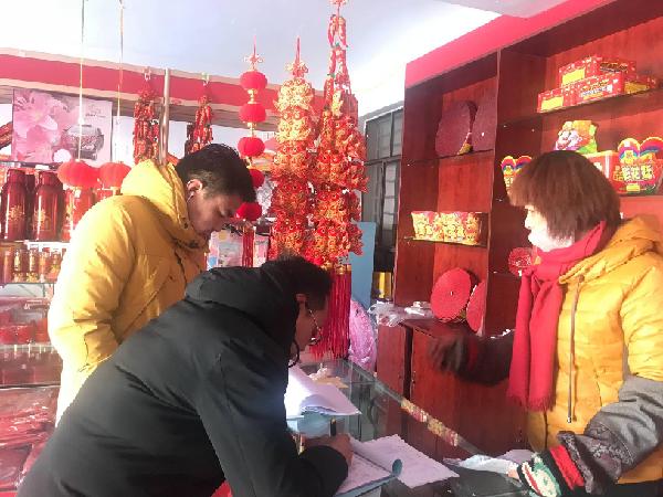 察县市场和安全生产监督管理局开展烟花爆竹专