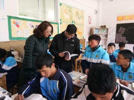 青海省教育厅副厅长董林一行来我县开展开学督