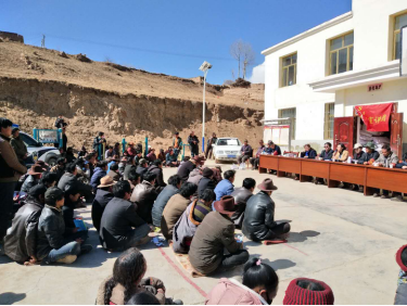 宣讲政策晓国情 深入浅出应民心--保安镇两讲